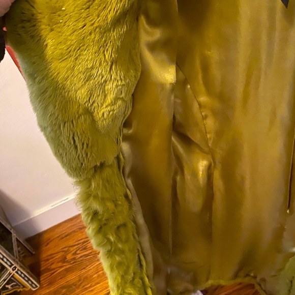 Trilogy Fur coat Rabbit - Picture 7 of 8